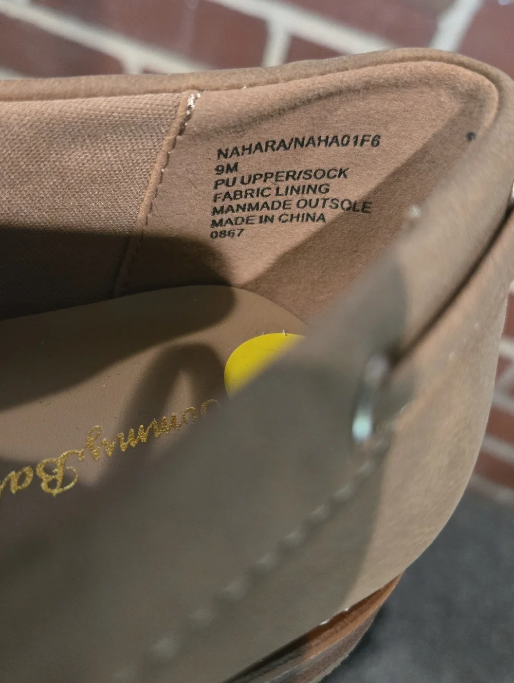 Tommy Bahama description effortless